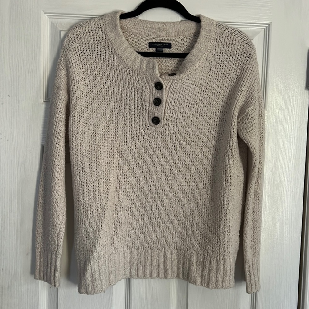 American Eagle Sweater